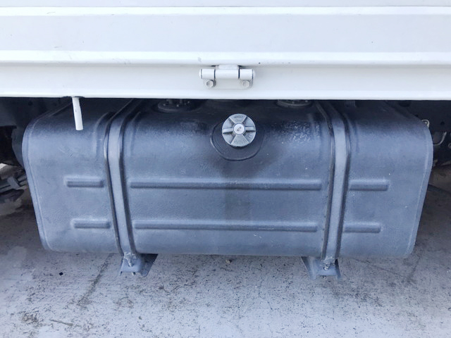 日野デュトロ平ボディ小型（2t・3t）[写真12]