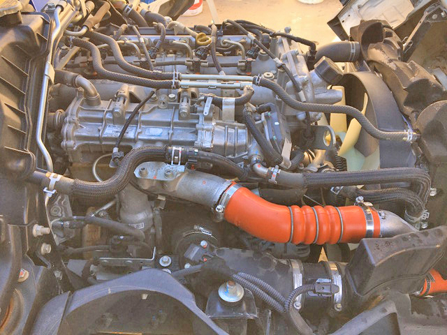 三菱ふそうキャンタークレーン3段小型（2t・3t）[写真28]