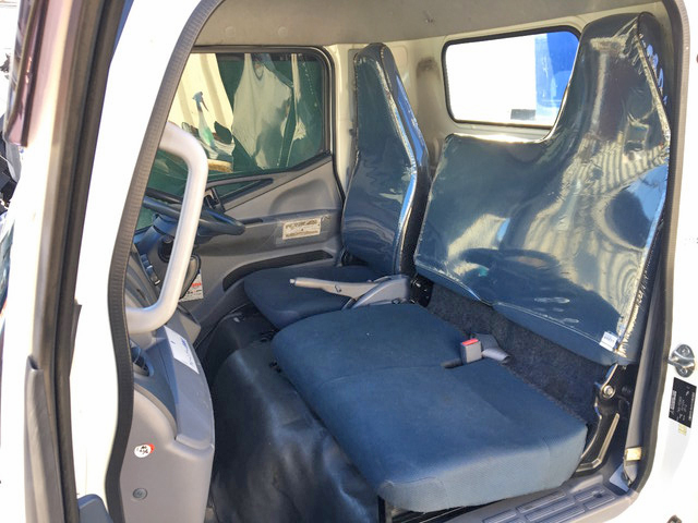 三菱ふそうキャンタークレーン3段小型（2t・3t）[写真33]