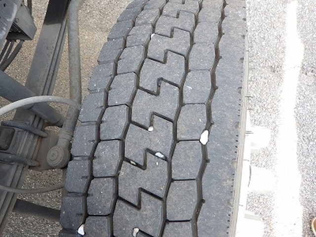 三菱ふそうファイターパッカー車（塵芥車）中型（4t）[写真35]