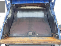 三菱ふそうファイターパッカー車（塵芥車）中型（4t）[写真09]