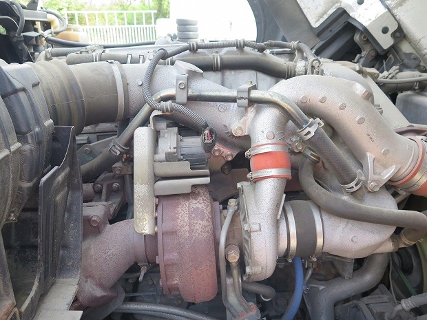 いすゞギガセルフクレーン4段大型（10t）[写真19]