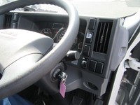 いすゞエルフ冷凍車（冷蔵車）小型（2t・3t）[写真18]