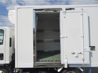 いすゞエルフ冷凍車（冷蔵車）小型（2t・3t）[写真05]