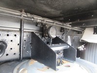 いすゞエルフ冷凍車（冷蔵車）小型（2t・3t）[写真09]