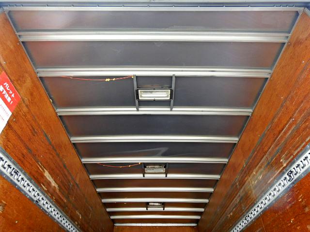 日野レンジャーアルミバン中型（4t）[写真10]