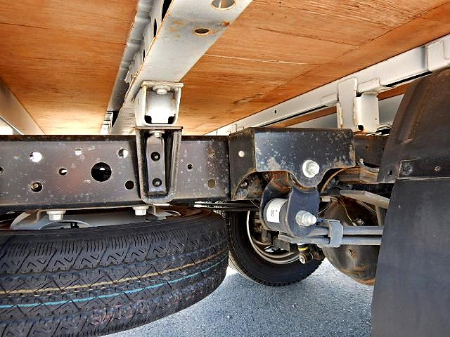 日野デュトロ平ボディ小型（2t・3t）[写真21]