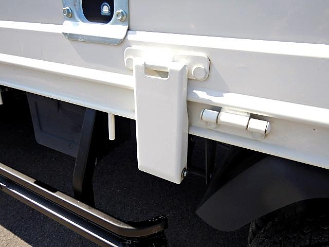 日野デュトロ平ボディ小型（2t・3t）[写真31]