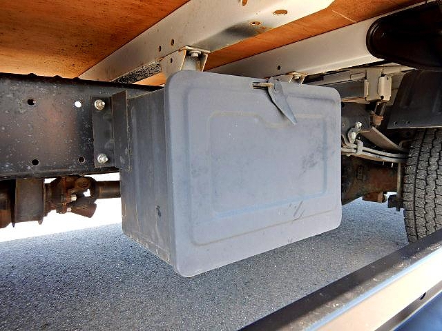 日野デュトロ平ボディ小型（2t・3t）[写真34]