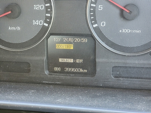 三菱ふそうファイターカーテン車増トン（6t・8t）[写真16]