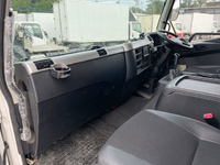 三菱ふそうファイターアルミウイング中型（4t）[写真33]