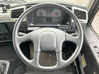 三菱ふそうファイターアルミウイング中型（4t）[写真37]