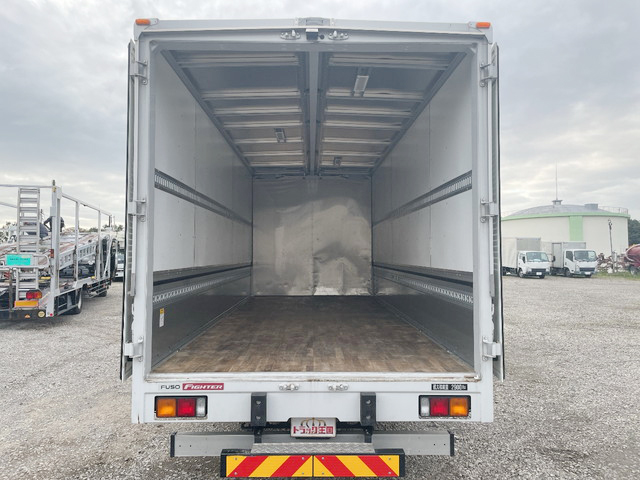 三菱ふそうファイターアルミウイング中型（4t）[写真08]