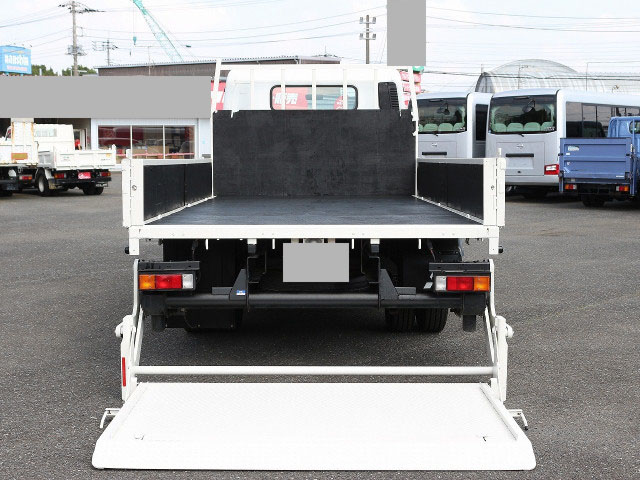 三菱ふそうキャンター平ボディ小型（2t・3t）[写真10]