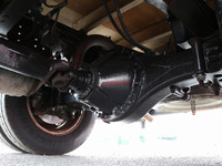 三菱ふそうキャンター平ボディ小型（2t・3t）[写真16]