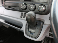 三菱ふそうキャンター平ボディ小型（2t・3t）[写真31]