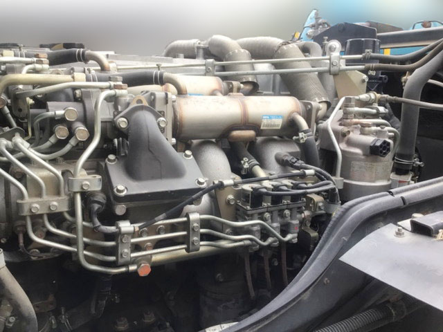 三菱ふそうスーパーグレートミキサー車（コンクリートミキサー）大型（10t）[写真22]