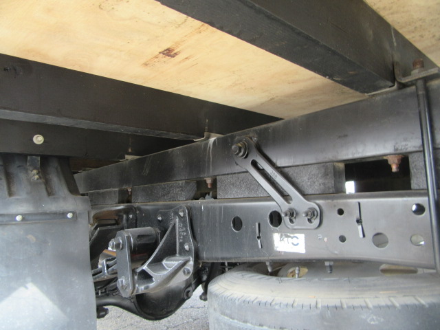 いすゞエルフクレーン3段小型（2t・3t）[写真22]