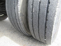 いすゞエルフクレーン3段小型（2t・3t）[写真24]