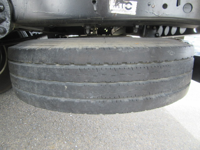 いすゞエルフクレーン3段小型（2t・3t）[写真25]