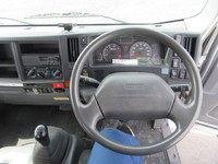 いすゞエルフクレーン3段小型（2t・3t）[写真27]