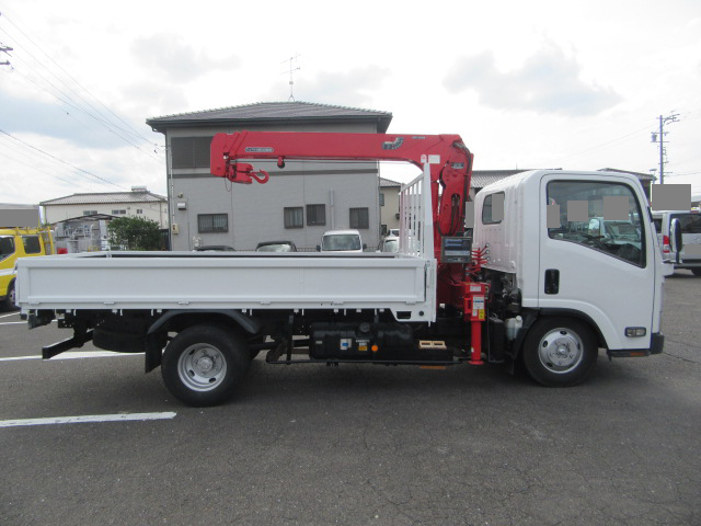 いすゞエルフクレーン3段小型（2t・3t）[写真03]