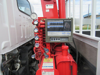 いすゞエルフクレーン3段小型（2t・3t）[写真08]