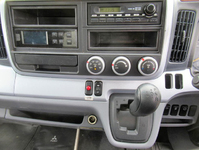 三菱ふそうキャンター冷凍車（冷蔵車）小型（2t・3t）[写真10]