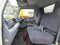 三菱ふそうキャンター冷凍車（冷蔵車）小型（2t・3t）[写真14]