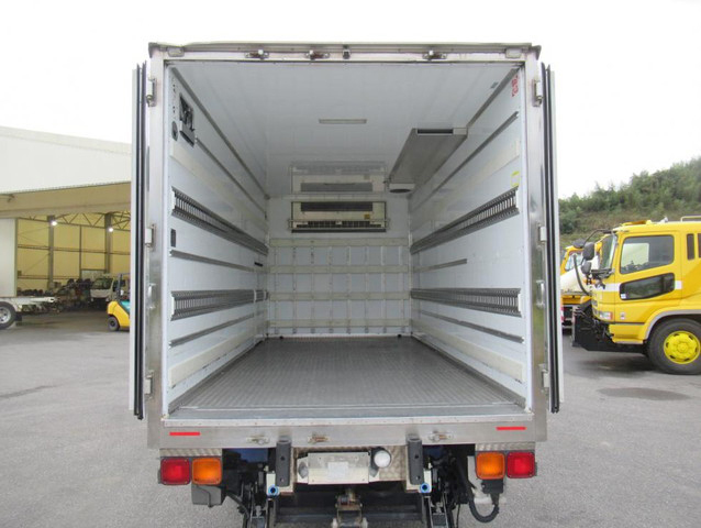 三菱ふそうキャンター冷凍車（冷蔵車）小型（2t・3t）[写真19]