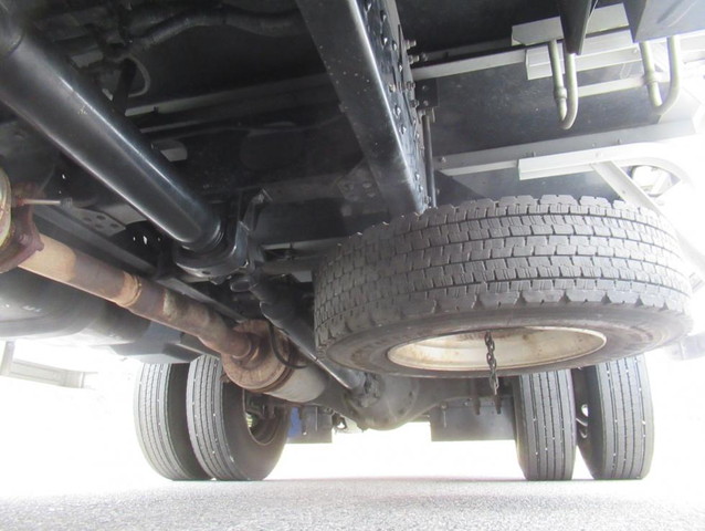 三菱ふそうキャンター冷凍車（冷蔵車）小型（2t・3t）[写真36]