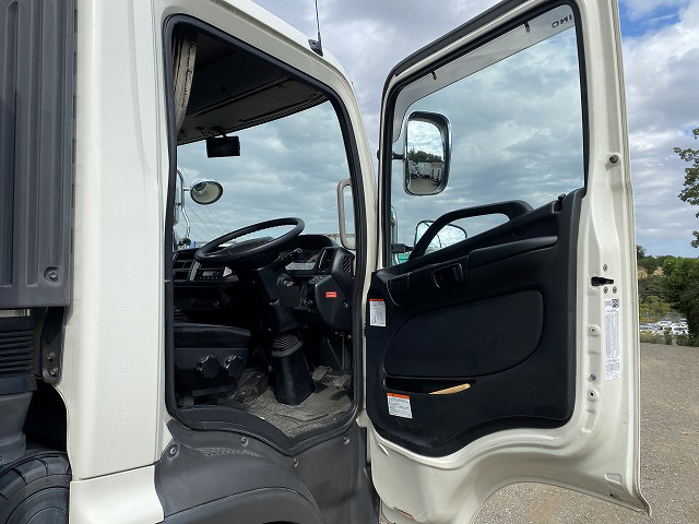 日野レンジャーアルミウイング増トン（6t・8t）[写真17]