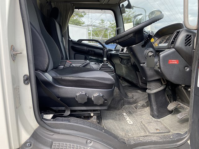 日野レンジャーアルミウイング増トン（6t・8t）[写真18]