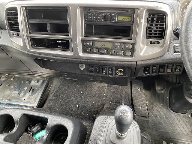 日野レンジャーアルミウイング増トン（6t・8t）[写真23]