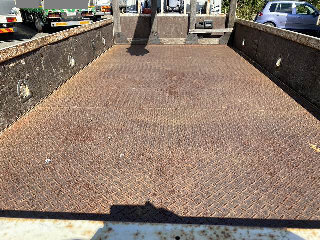 いすゞエルフクレーン4段小型（2t・3t）[写真10]