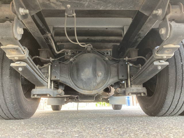 日野デュトロ平ボディ小型（2t・3t）[写真20]