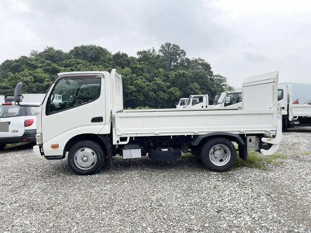 日野デュトロ平ボディ小型（2t・3t）[写真05]