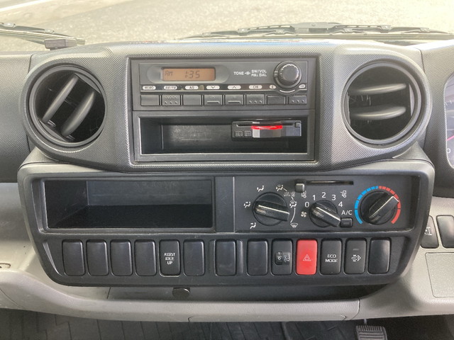 日野デュトロ平ボディ小型（2t・3t）[写真33]