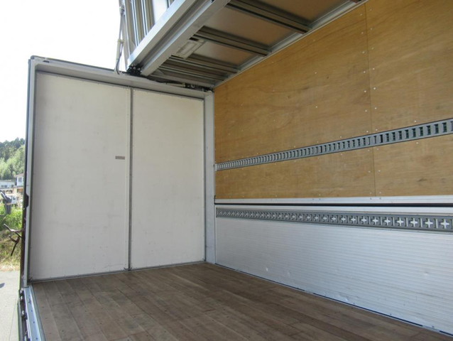 日野レンジャーアルミウイング中型（4t）[写真16]