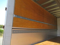 日野レンジャーアルミウイング中型（4t）[写真22]