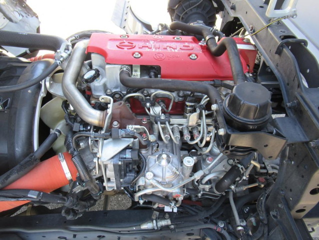 日野レンジャーアルミウイング中型（4t）[写真38]