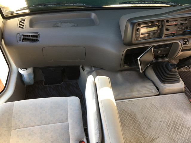 日野リエッセⅡマイクロバス[写真22]