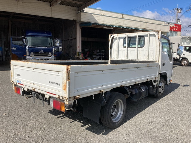 マツダタイタン平ボディ小型（2t・3t）[写真02]