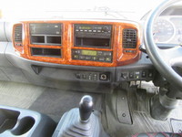 日野レンジャーセーフティクレーン4段増トン（6t・8t）[写真17]