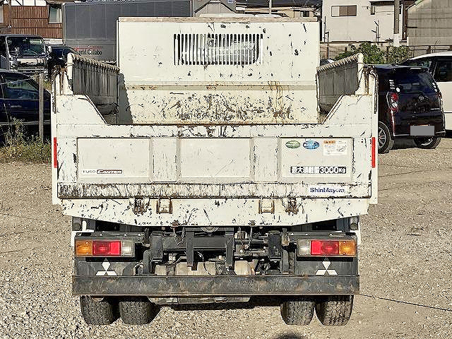 三菱ふそうキャンターダンプ小型（2t・3t）[写真11]