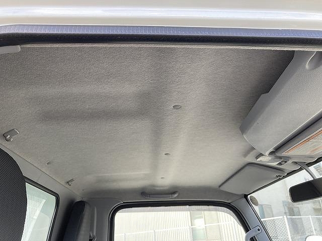 三菱ふそうキャンターダンプ小型（2t・3t）[写真20]