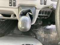 三菱ふそうキャンターダンプ小型（2t・3t）[写真24]