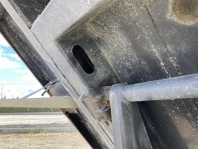 三菱ふそうキャンターダンプ小型（2t・3t）[写真30]