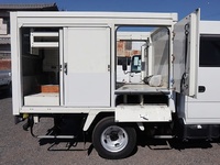 いすゞエルフダブルキャブ（Wキャブ）小型（2t・3t）[写真10]