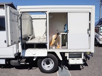 いすゞエルフダブルキャブ（Wキャブ）小型（2t・3t）[写真09]